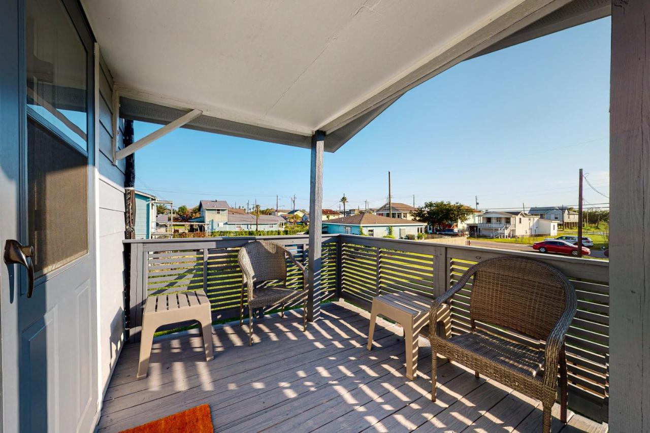 Oasis By The Bay-Upstairs Unit Villa Galveston Eksteriør billede